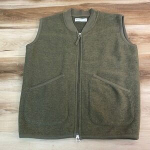 Universal Works Cardigan Mens Medium Olive Green Wool Sweater Vest Full Zip